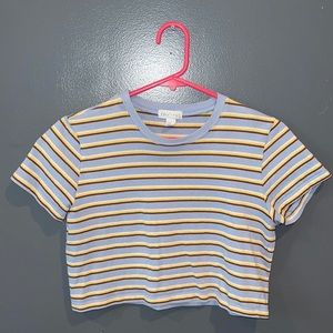 full tilt cropped tee. never worn & a size small.